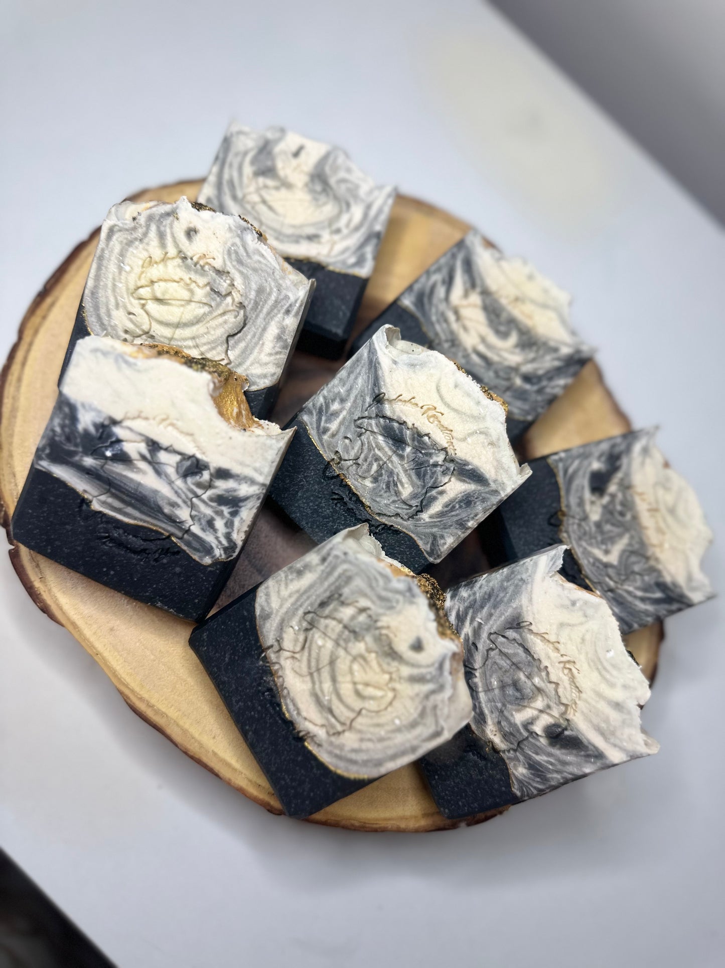 Black Opulence Artisan Bar